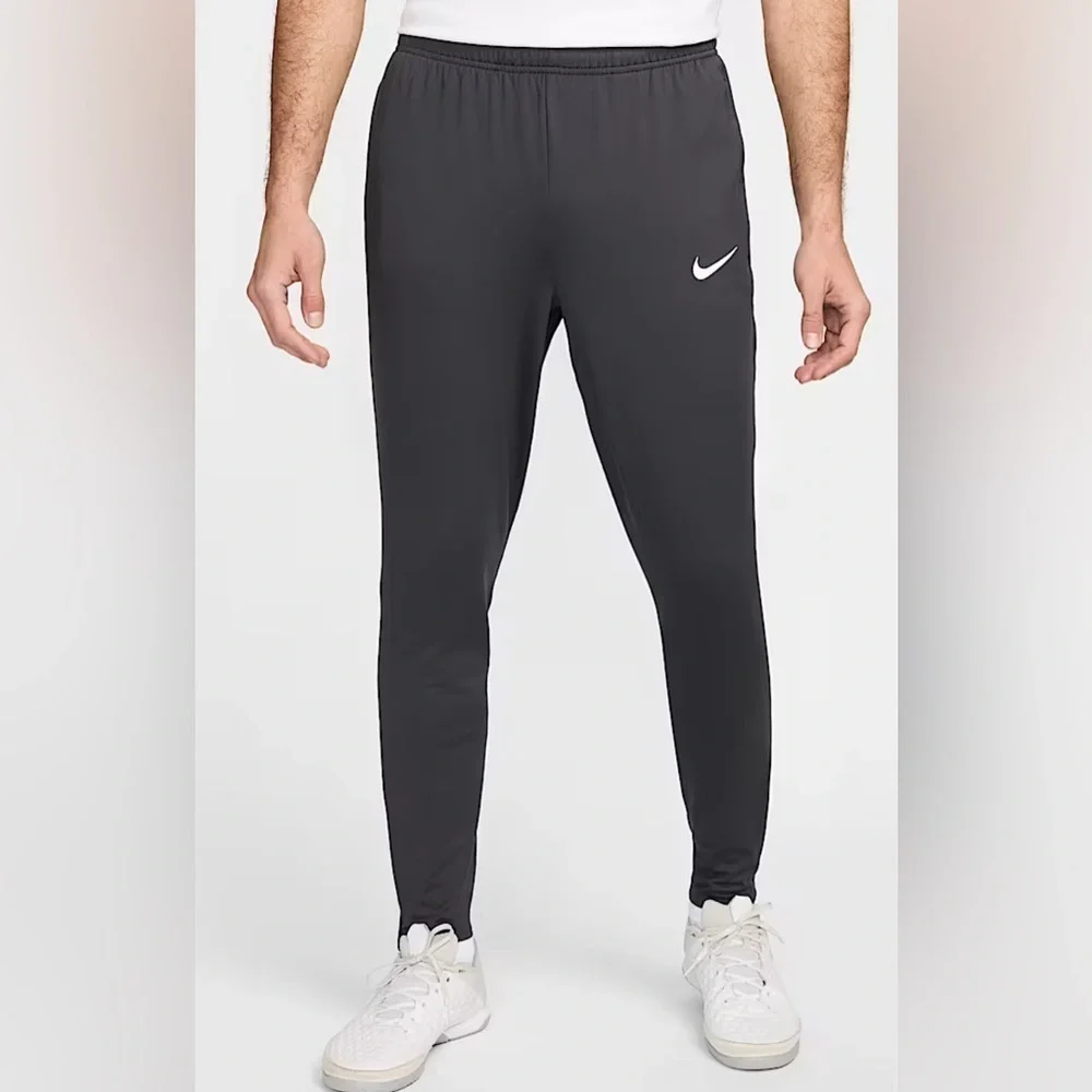 Nike Men black jogger track pants